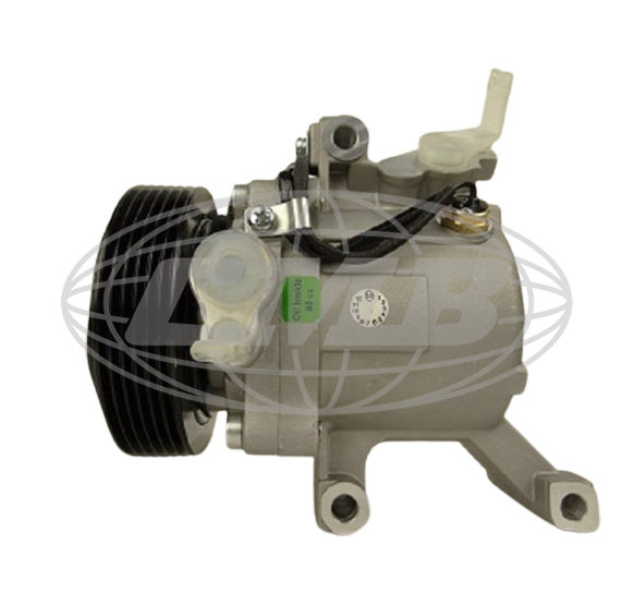 DAIHATSU Denso AC Compressor DS-04-28